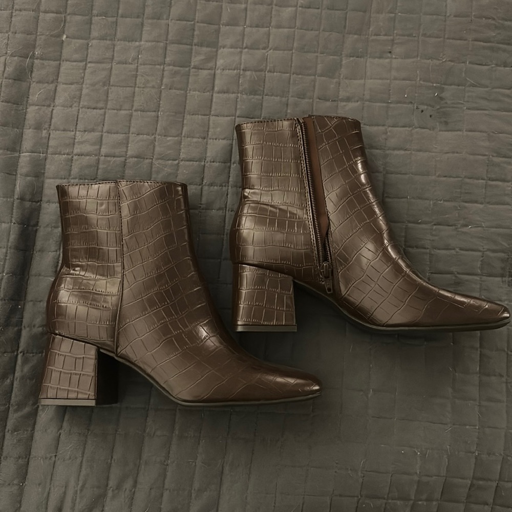 Old Navy Boots